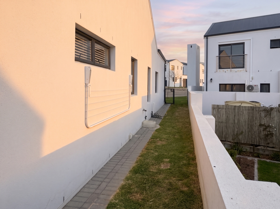 To Let 3 Bedroom Property for Rent in Verdeau Lifestyle Estate Western Cape